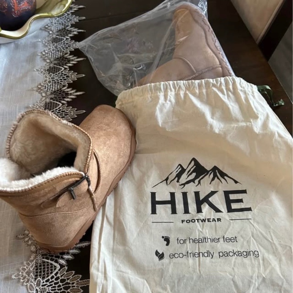 Hike boots